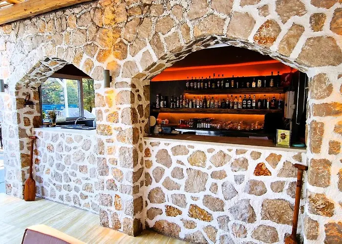 Hotel Trees Art & Ixia (Rhodes)