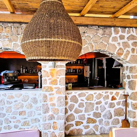 Hotel Trees Art & Ixia (Rhodes)