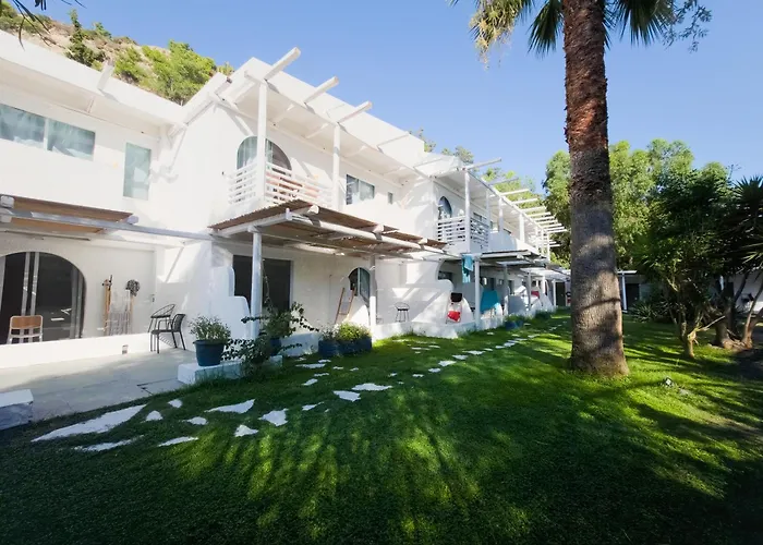 ホテル Trees Art &